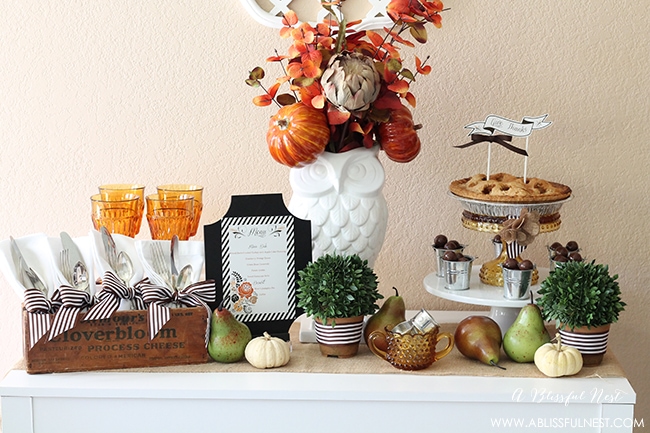 thanksgiving buffet table