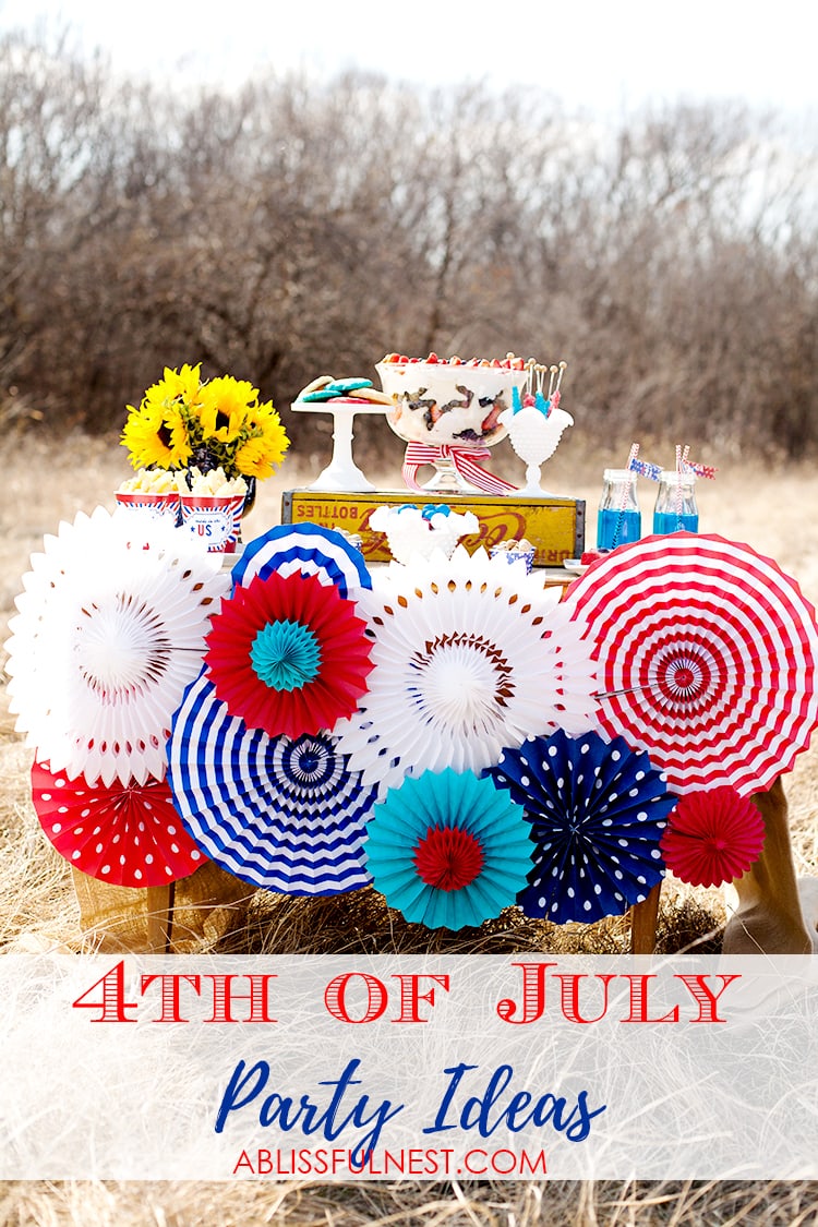 These are the cutest vintage 4th of July party ideas! See more on http://ablissfulenst.com/