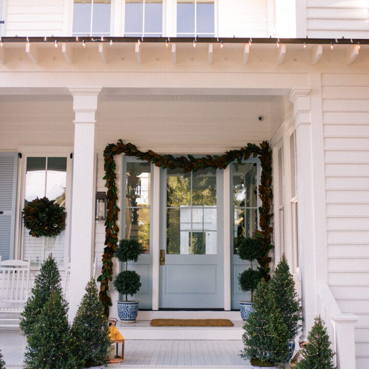 Image for Magnolia Garland