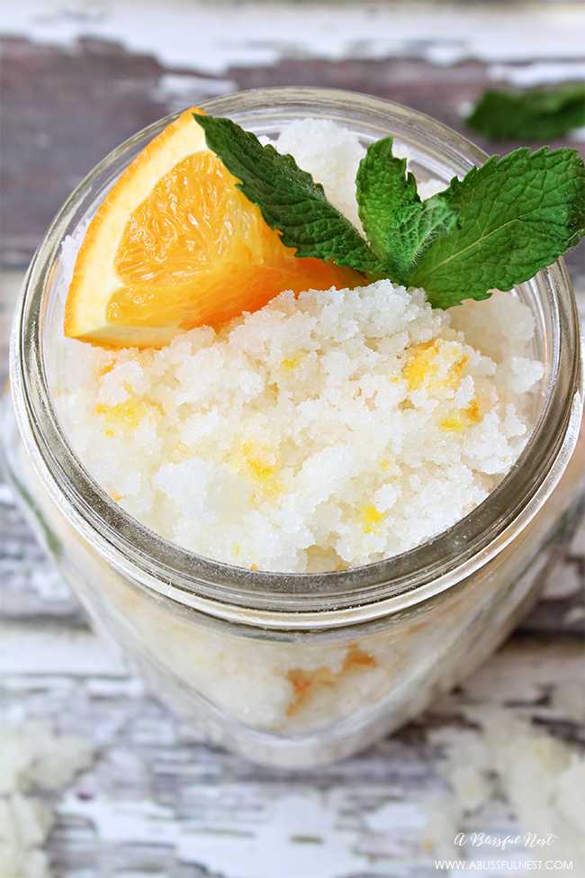 Such a simple orange mint sugar scrub recipe with very few ingredients. Perfect for the face and body.