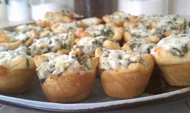 Spinach Artichoke Bites, 25 Best Appetizers to Serve 