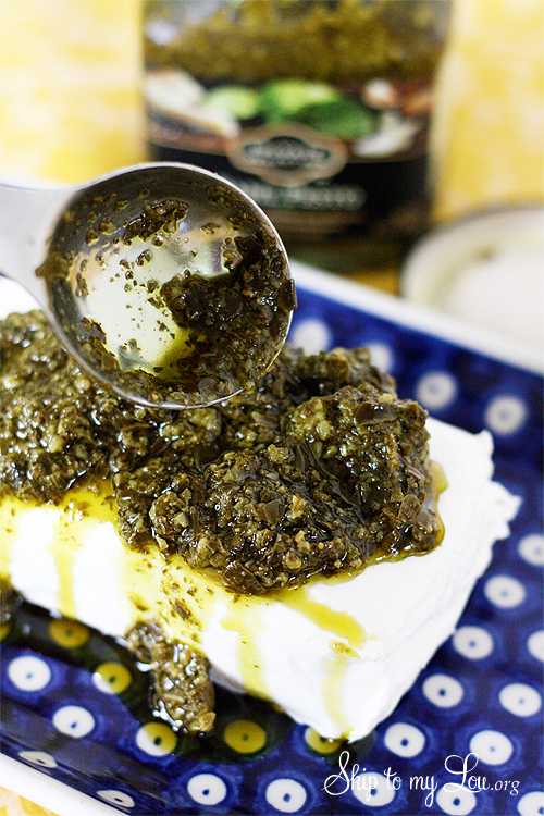 Warm Pesto Basil Cream Cheese Spread, 25 Best Appetizers to Serve 