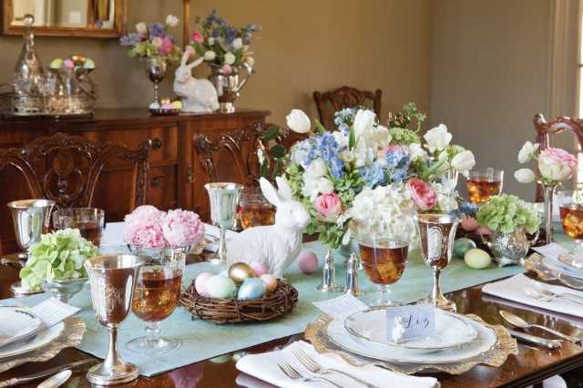 Elegant Easter Table by Celebratemag, 10 Easter Table Ideas 