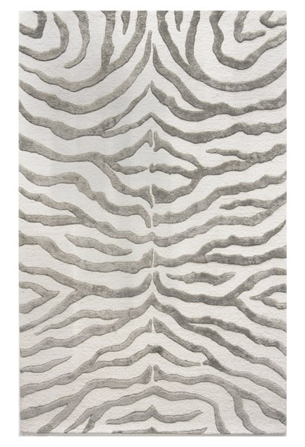 We've got 20 of the best area rugs for you to choose from! If you are looking for the perfect neutral rug or even one with a pop of color we have you covered on ablissfulnest.com