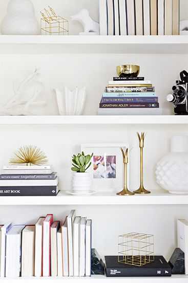 5-Tips-On-Styling-A-Bookcase-by-A-Blissful-Nest-009