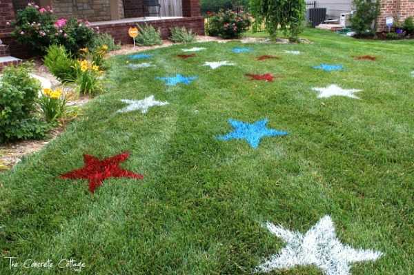 Painted Lawn Stars, Best 4th of July Decor via A Blissful Nest