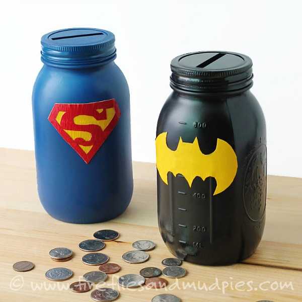Superhero Banks, 20 Ways to Use Mason Jars 