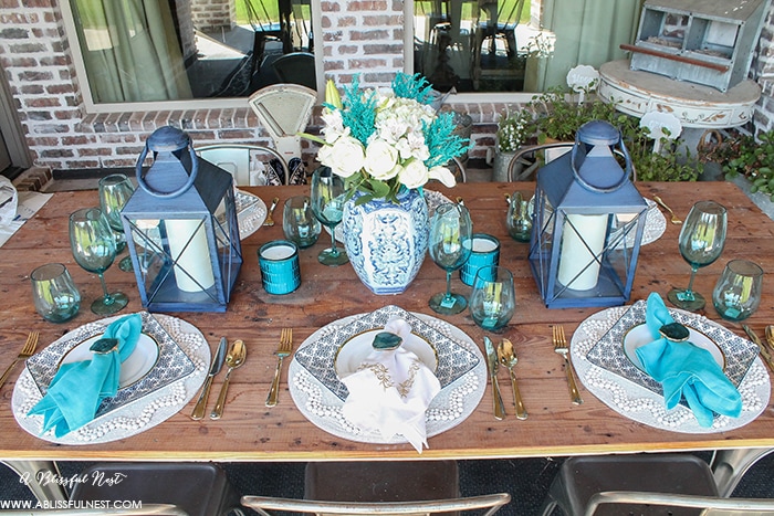 Beachy Brunch :: Easy Coastal Table Decor Ideas - An Extraordinary Day