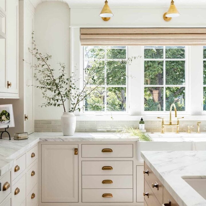Image for Creamy White Kitchen