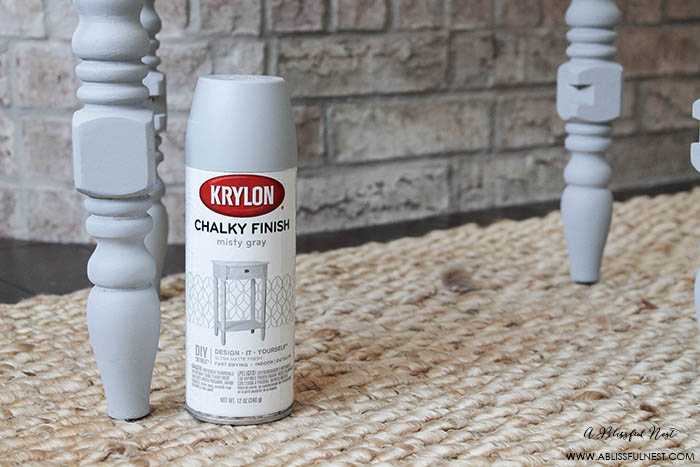 This is such a great review on using Krylon’s new Chalk Spray paint! Everything you need to know to use this method of painting furniture and accessories with a spray chalk paint. Get more information on https://ablissfulnest.com/ #chalkpaint #tablemakeover #diyfurniture