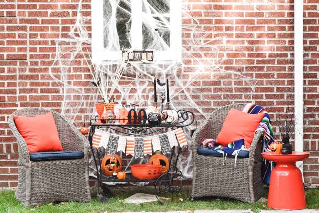 This Halloween Bar Cart isn't only for adults, this adorable cart is kid-friendly and oh so fun! Such a great way to celebrate this fun holiday! https://ablissfulnest.com/ #Halloween #Entertaining #HalloweenParty