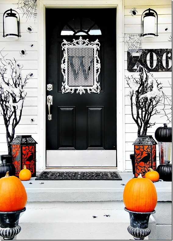 Thistlewood Farms, 20 Fabulously Spooky Halloween Front Porches 