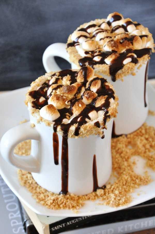 These are the 10 Best Hot Cocoa Recipes around! Find them all at https://ablissfulnest.com/ #HotCocoa #HotChocolate #HotChocolateRecipes