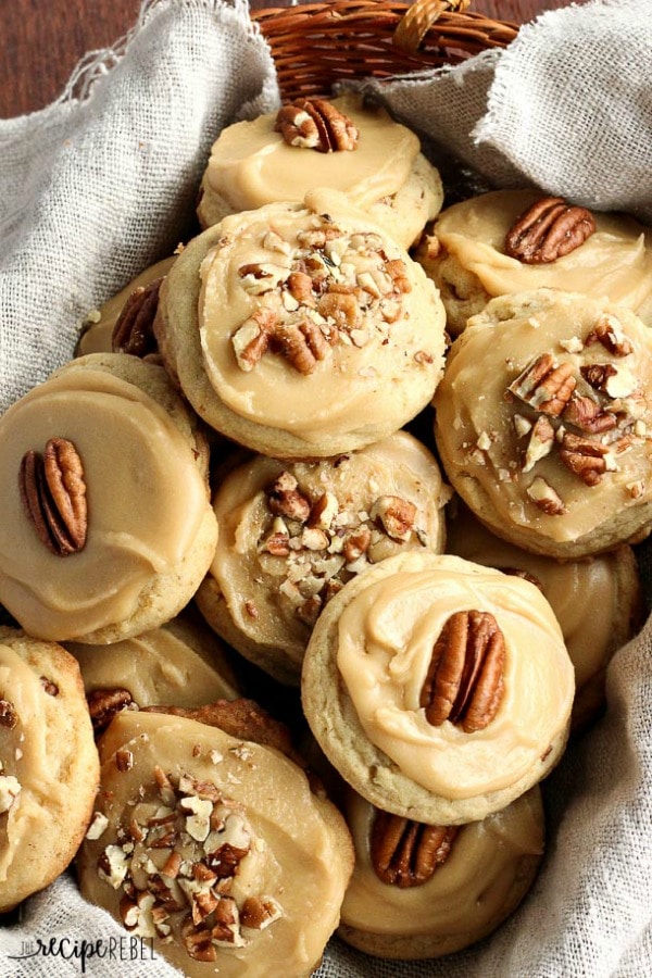 Brown Sugar Pecan Cookies, 30 Delicious Christmas Cookie Recipes via A Blissful Nest