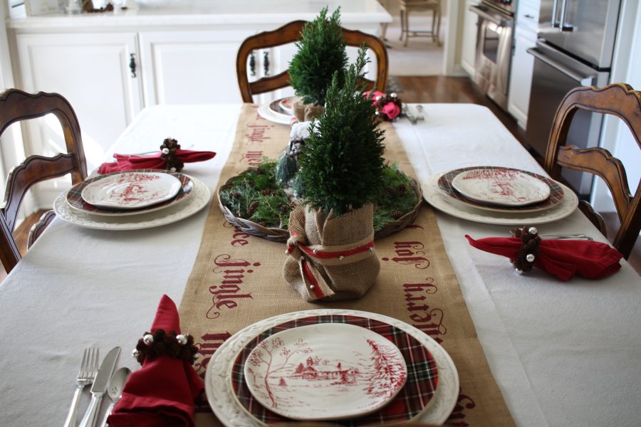 A Traditional Natural Christmas Tablescape