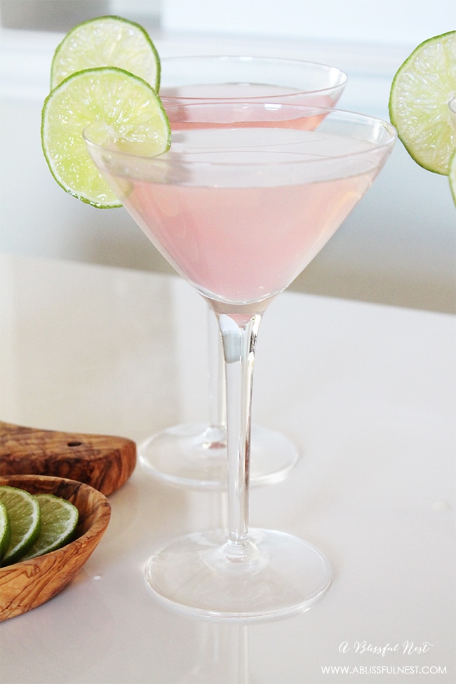 A delicious cocktail recipe for any occasion! #ABlissfulNest #drinkrecipe