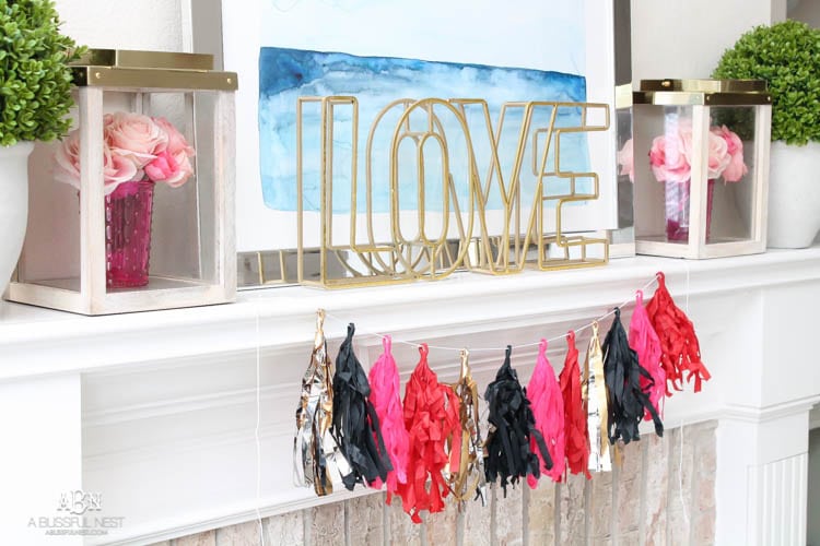 Love this modern look for a Valentine's Day mantle decor! Super easy to recreate with links to all the products. See more on https://ablissfulnest.com/ #valentinesday #valentinesdaydecor