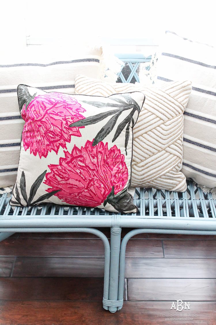 This is such an amazing transformation on this DIY rattan bench makeover! I love the new Devine paint colors from Target!! #ad #DevineTargetStyle