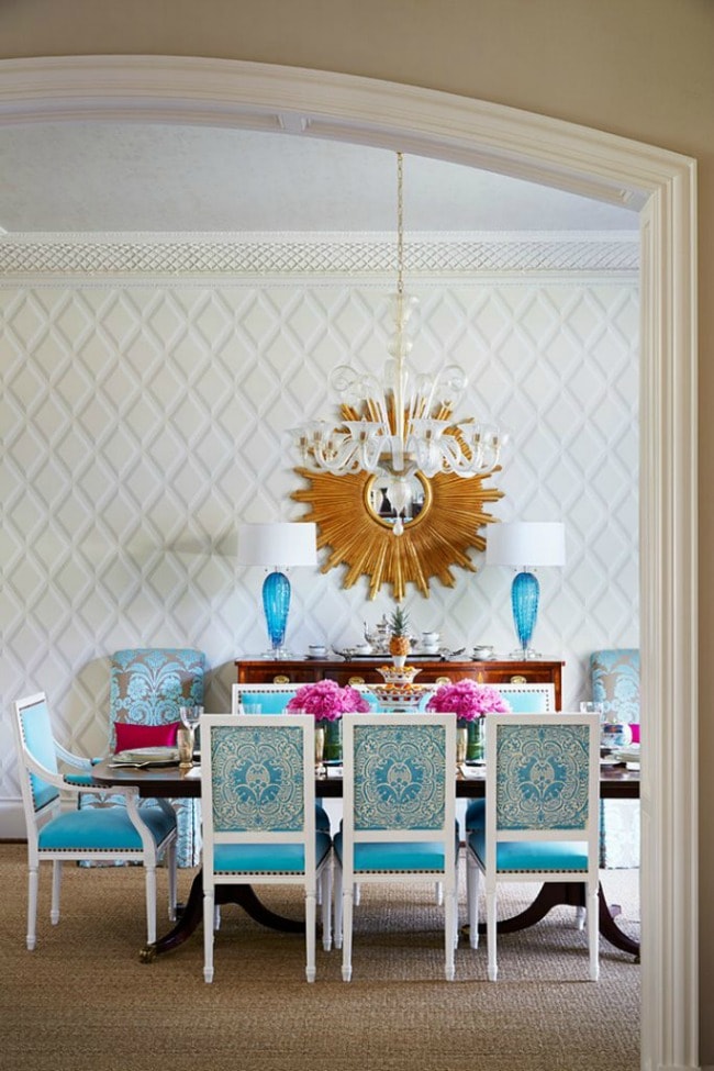 Gorgeous dining room ideas with color for a designer look and unique design ideas! see more on https://ablissfulnest.com/