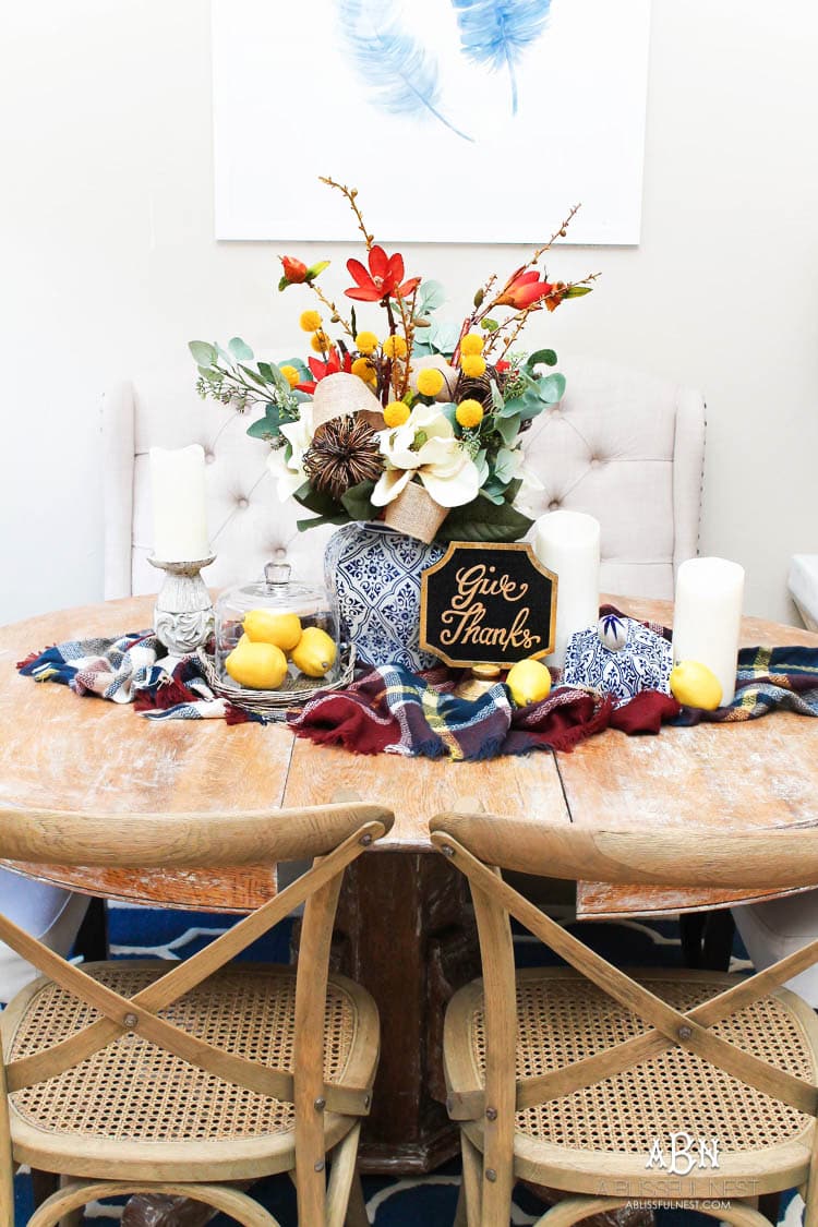 This is such a beautiful and simple DIY fall centerpiece idea for the fall! I love this easy tutorial to follow! #ad #HobbyLobby #HobbyLobbyStyle #HobbyLobbyFinds #falldecorating #falldecor