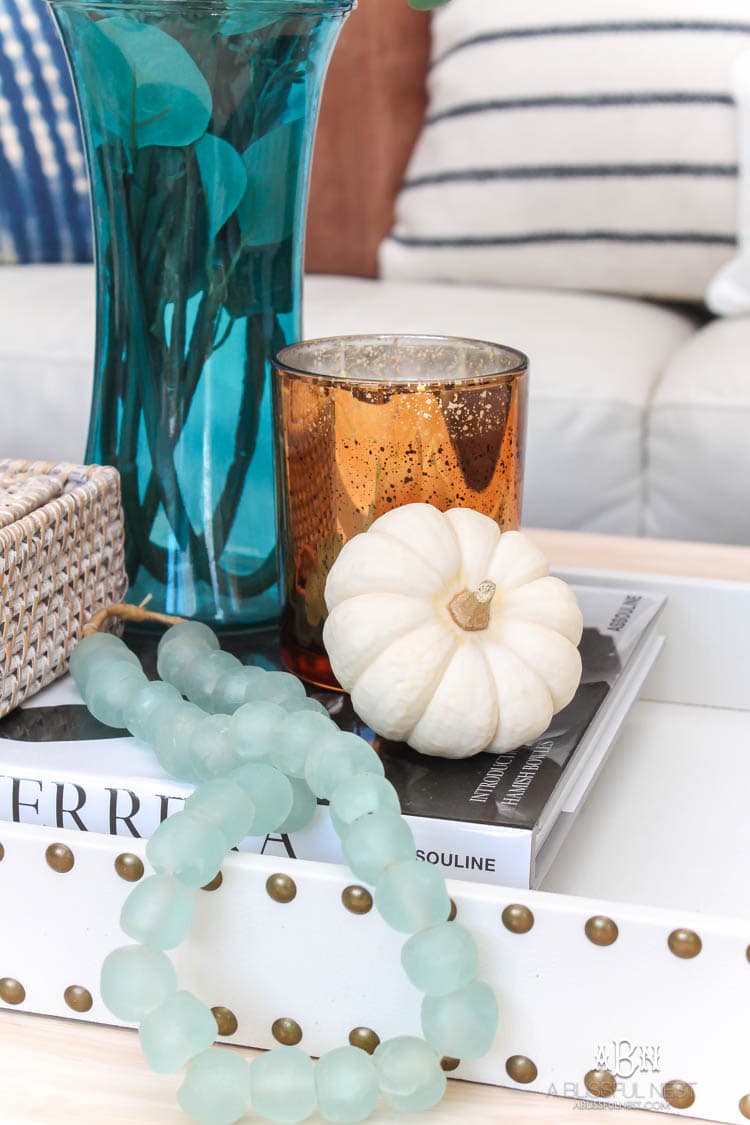 Full of rich jewel tones for fall, come visit my fall home tour! See more on https://ablissfulnest.com/ #ABlissfulNest #falldecor #falldecorideas #fall