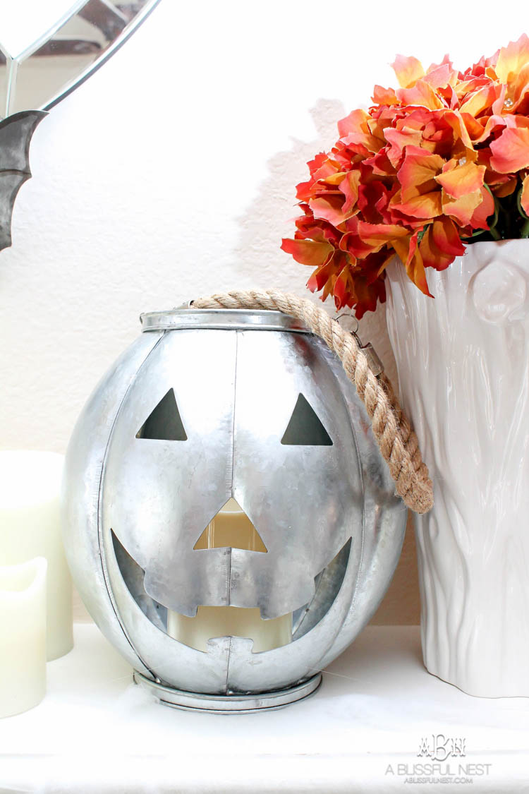 5 tried and true Halloween mantle ideas for a timeless spooky display! #halloween #halloweenideas #halloweendecor #ad #TuesdayMorning