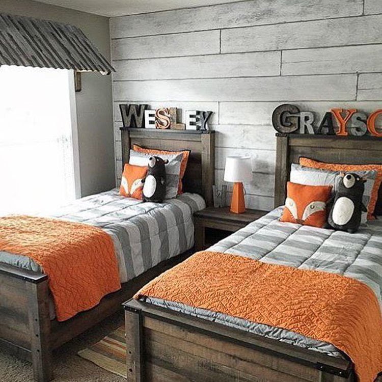 Simple tips on how to decorate with orange, from adding pops of pillows to wallpaper are on the blog, head over to https://ablissfulnest.com #interiordesign #designtips #popofcolor