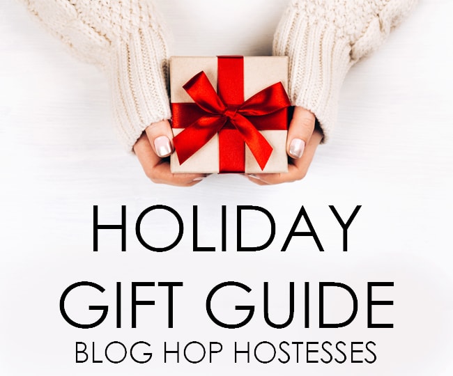 THE best items to purchase this year for Christmas! Love this comprehensive gift guide! #christmasshopping #christmasideas #christmasgifts