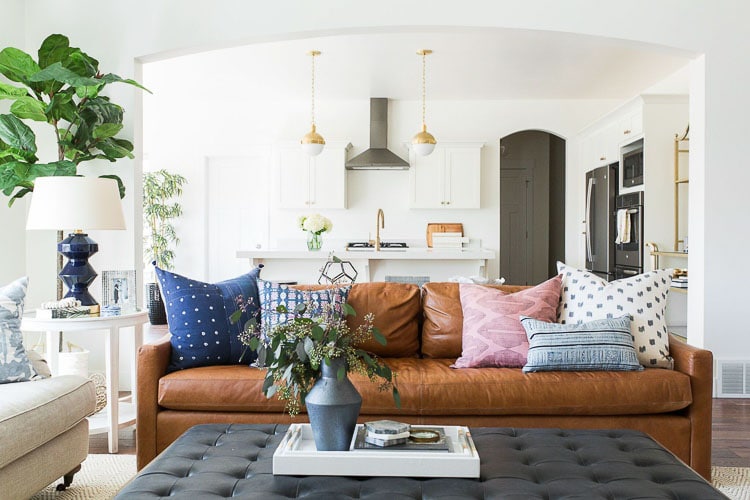 How To Style Throw Pillows 3 Designer, Decorative Pillows For Sofa