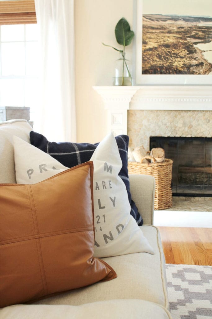 How To Style Throw Pillows 3 Designer Styling TIps A Blissful Nest