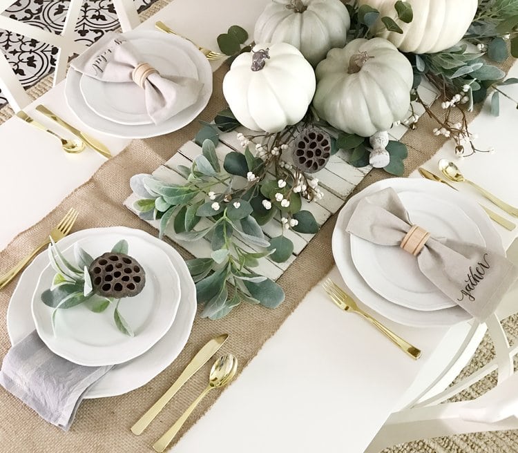 This gorgeous simple fall tablescape is so easy to recreate with this step by step tutorial including a materials list. Perfect for a Thanksgiving table! #falldecor #thanksgivingtable