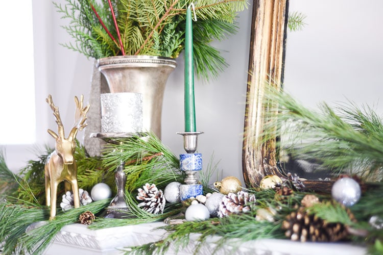 How to style your holiday table and mantel with vintage inspired holiday décor pieces, for more visit https://ablissfulnest.com #holidaydecor #holidaytablescape #holidaymantel