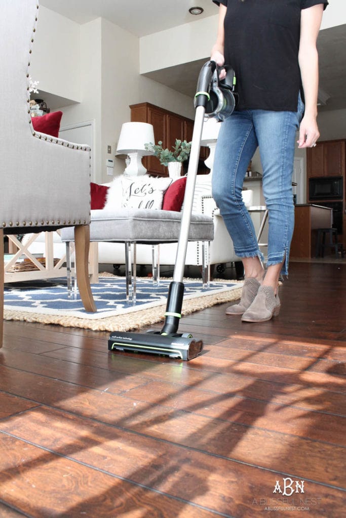 How to Keep Hardwood Floors Clean Year Round with BISSELL