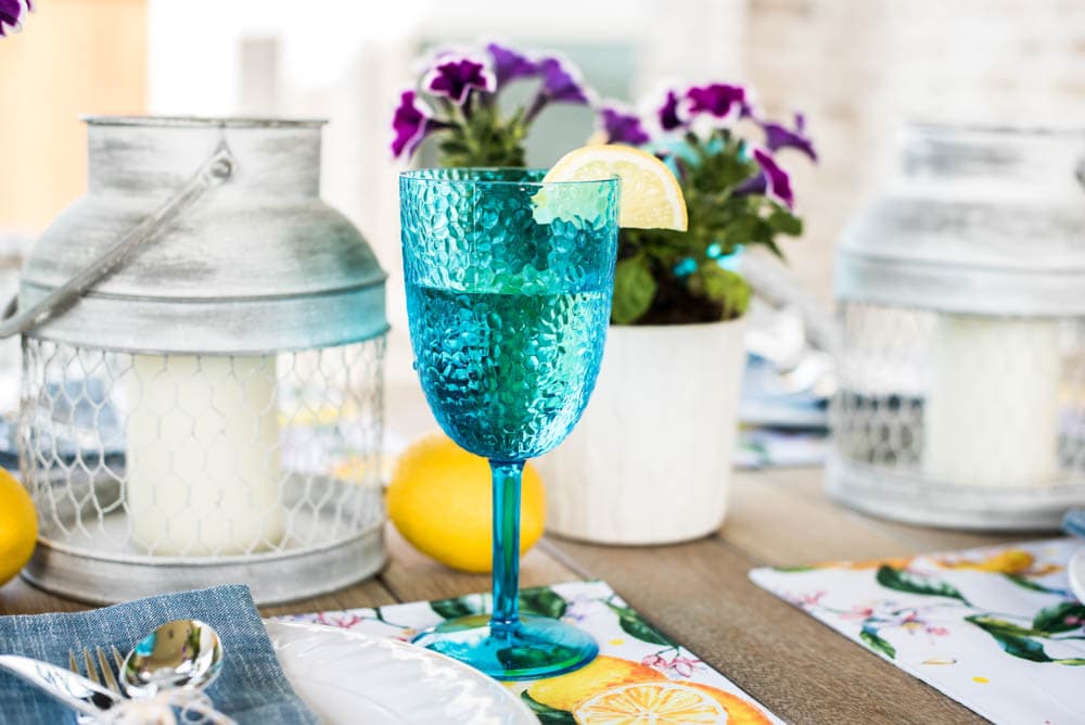Grab these tips to create a fun springtime party with Items from @Tuesday Morning. #ad #TuesdayMorningFinds