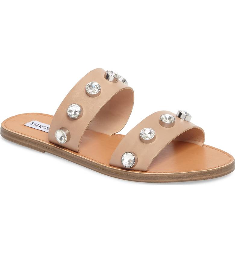 Love the rhinestones on these cute summer sandals!