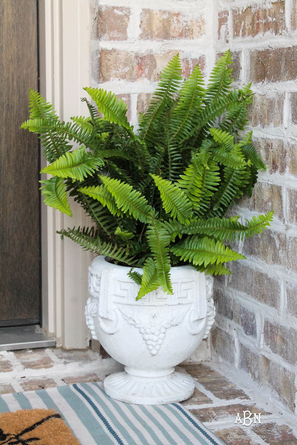 Summer Front Entryway Decorating Ideas