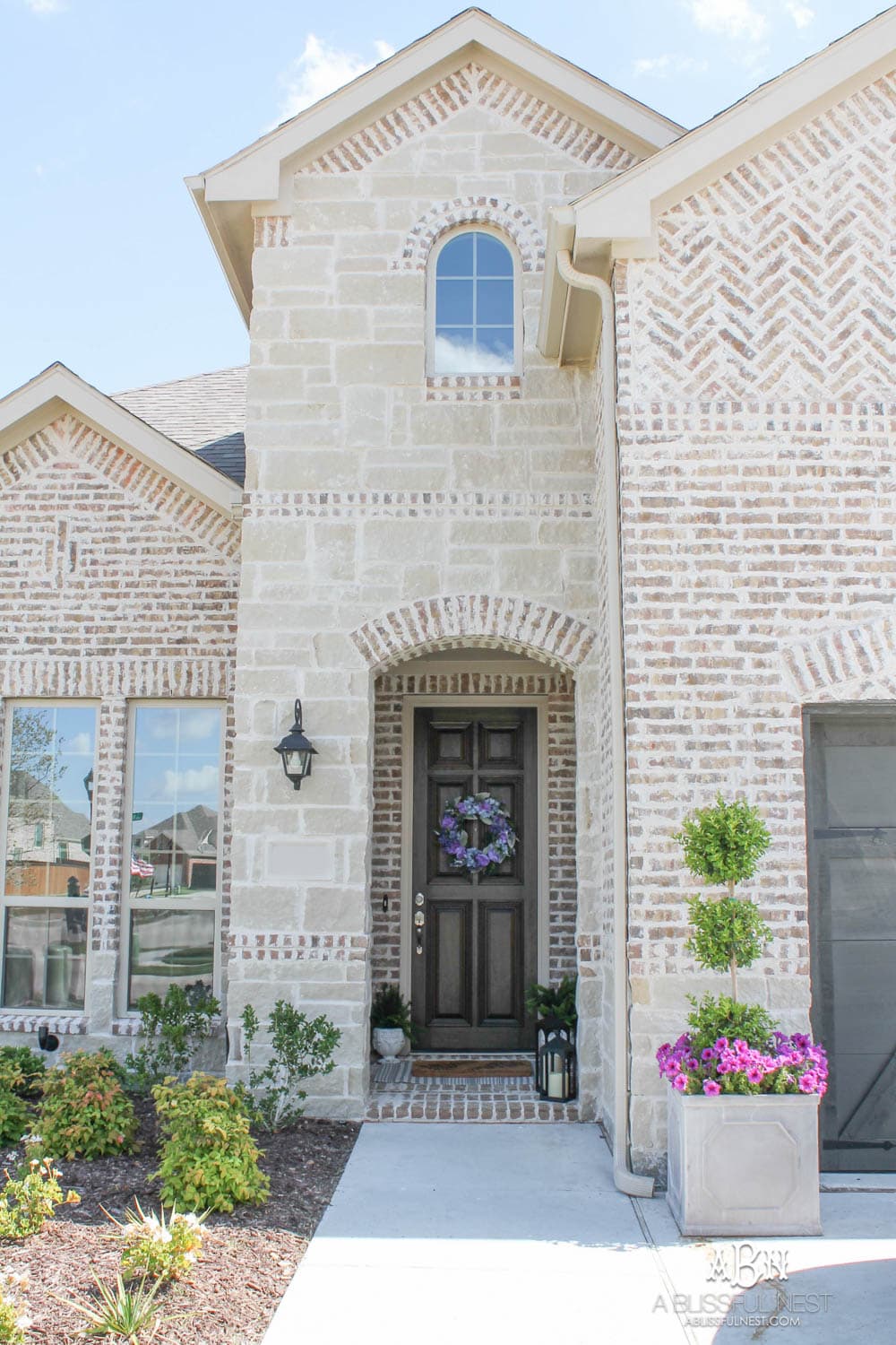 Summer Front Entryway Decorating Ideas