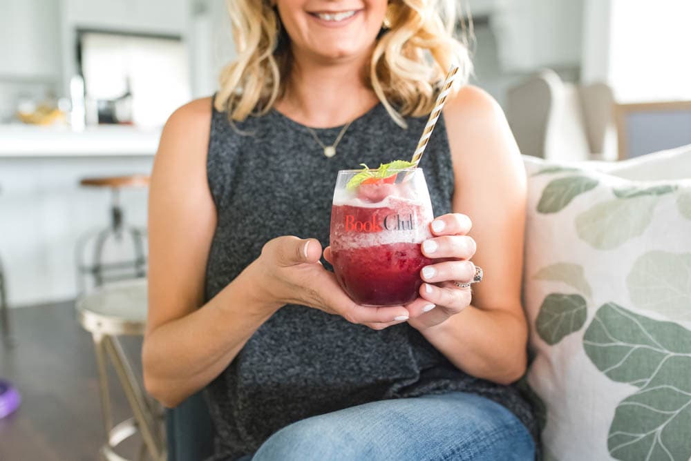 A delicious Spicy Wine Frosé Cocktail Recipe to celebrate a girls night in to watch Book Club! #ad #Bookclub