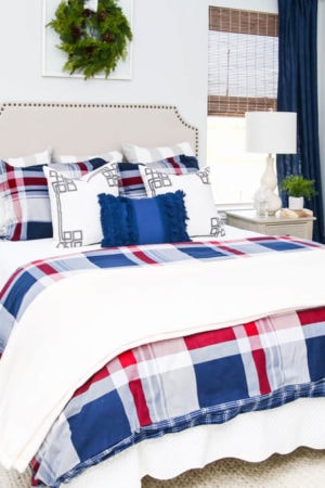 Jazz up your guest bedroom with beautiful plaid bedding and cozy essentials from Kohl's! #ad #WinterBedding #KohlsFinds #guestbedroom #plaid