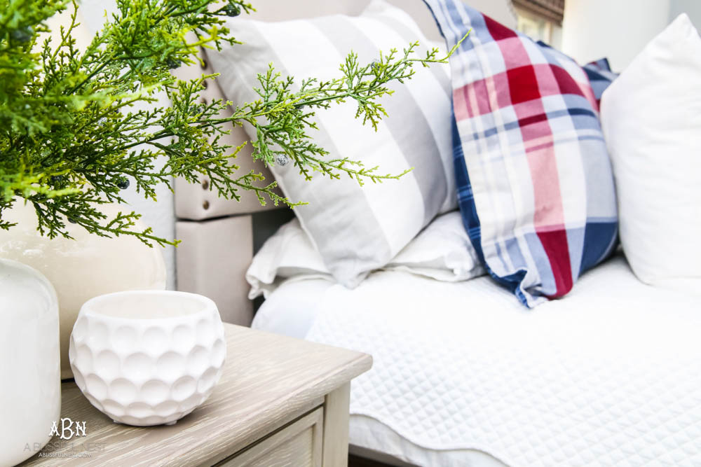 Jazz up your guest bedroom with beautiful plaid bedding and cozy essentials from Kohl's! #ad #WinterBedding #KohlsFinds #guestbedroom #plaid