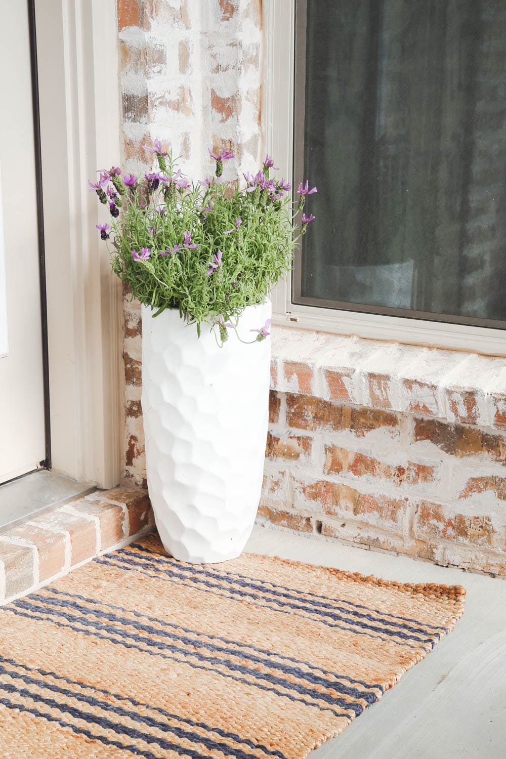Refresh your outdoor space and update your patio for spring with these tips + a guide! #ad #AtHomeStores