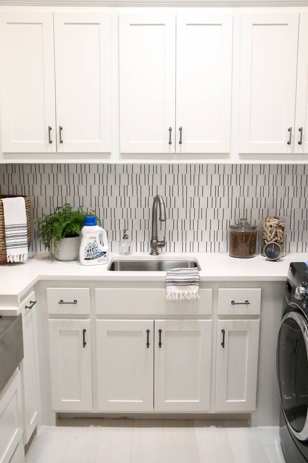 Everyone needs these OxiClean products in their cleaning and Laundry room cabinets to take care of your home. #ad #OxiClean #OxiCleanWOW #SmartSolutions