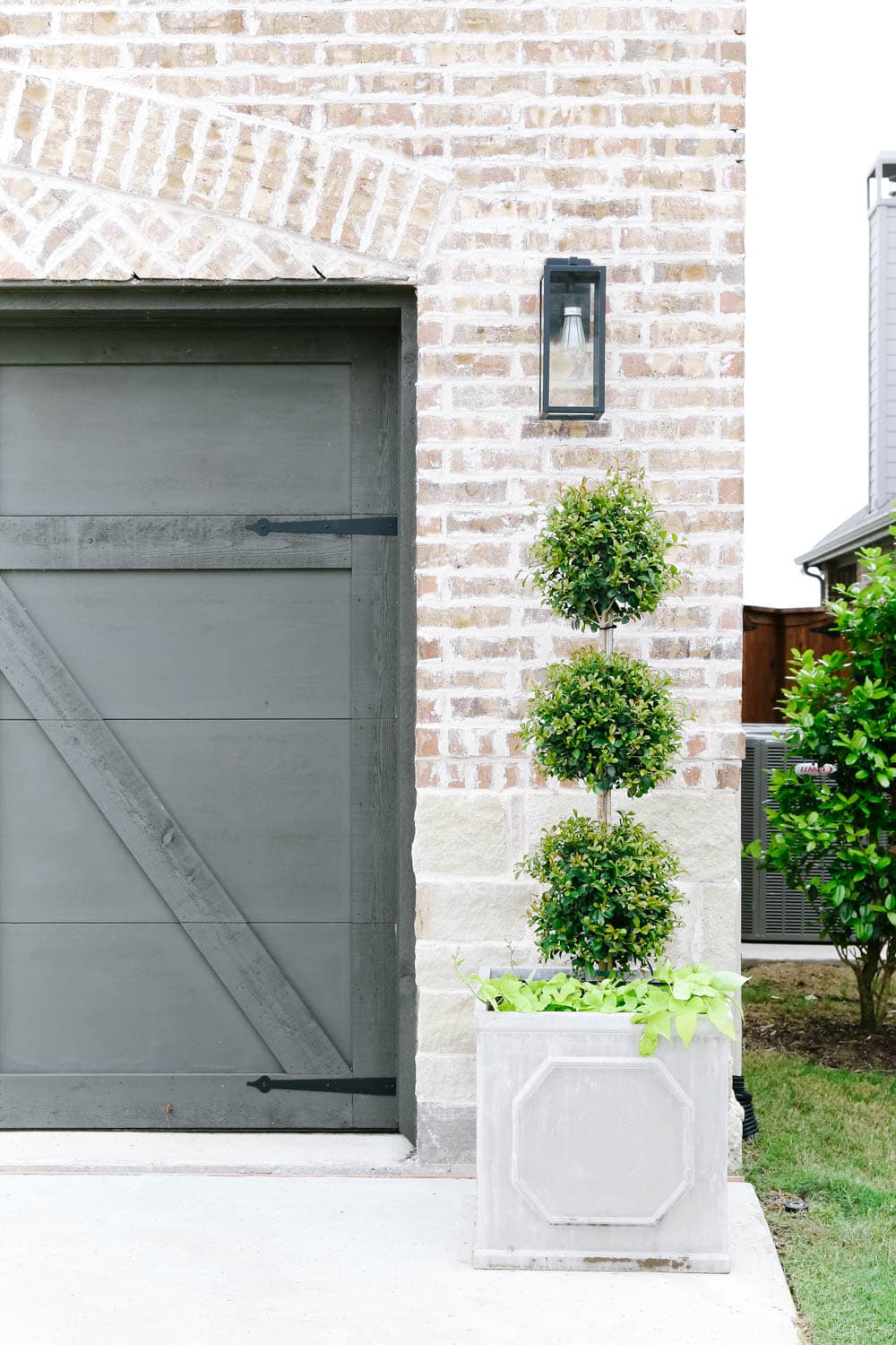 Inexpensive Ways to Create Instant Curb Appeal