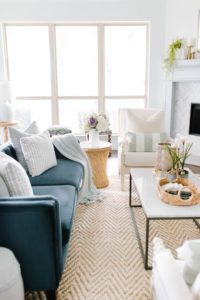 Summer Home Tour + Simple and Fresh Summer Living Room Decor - A ...