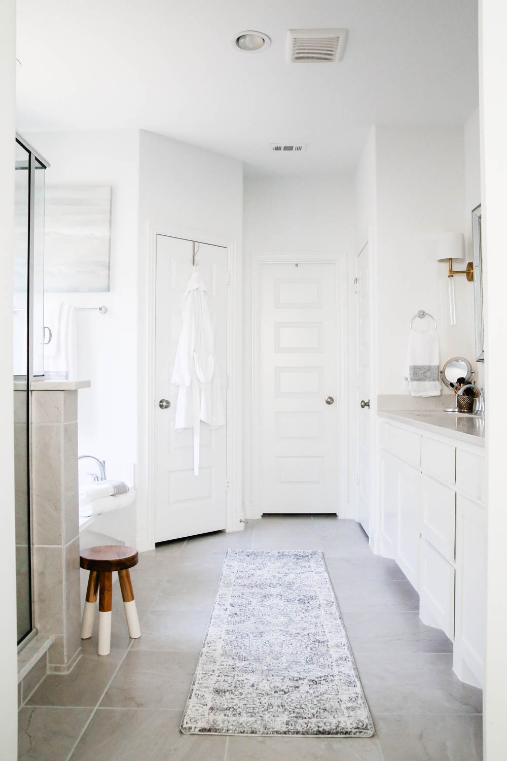 Use a runner rather than bathmats to add warmth to a space. #AtHomeStores #AtHomeFinds #ABlissfulNest #ad