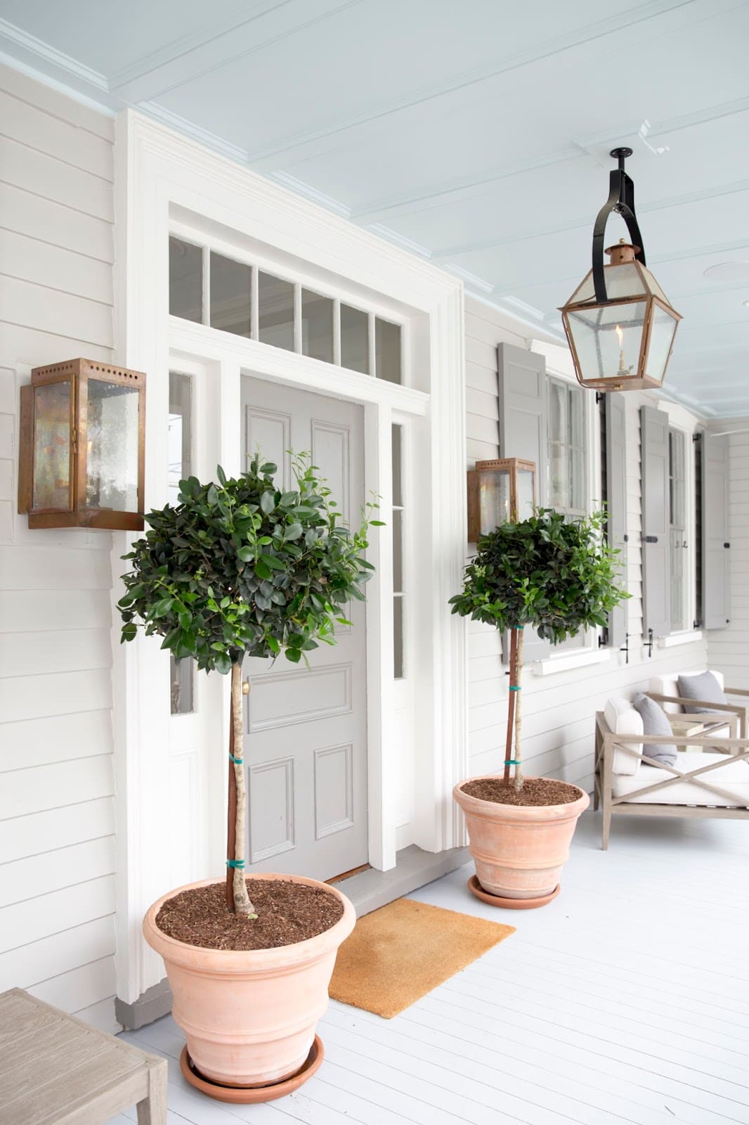 30+ Inspiring Ideas To Freshen Up Your Front Porch For Spring