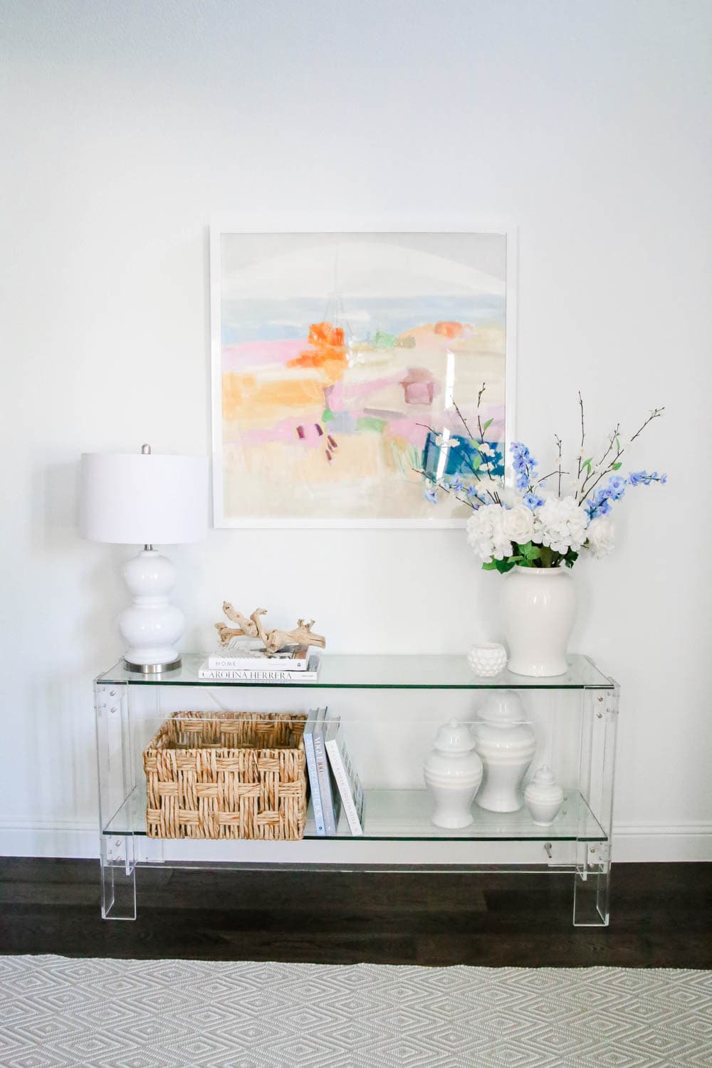 My Favorite New Artist + Summer Entryway Details