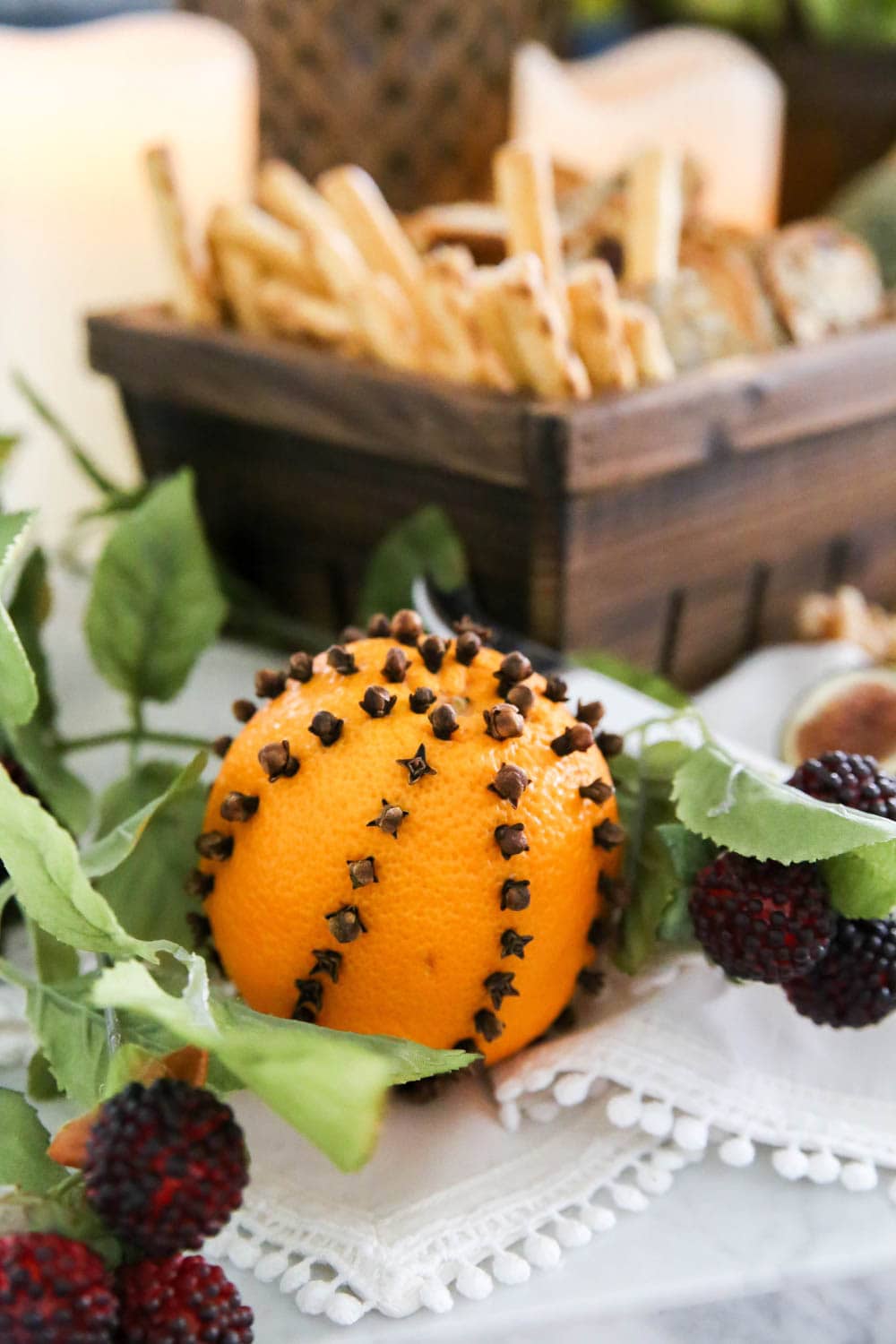 Such an easy and delicious smelling orange clove pomander to add to your fall tables and to decorate with. #ABlissfulNest #fall #appetizer