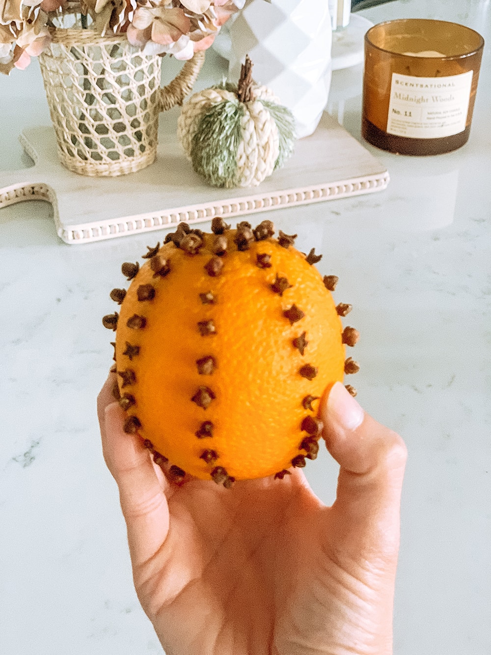 Such an easy and delicious smelling orange clove pomander to add to your fall tables and to decorate with. #ABlissfulNest #fall #appetizer