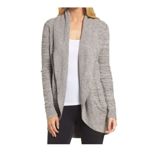 This Barefoot Dreams cardigan is one of the best gifts to give! #ABlissfulNest